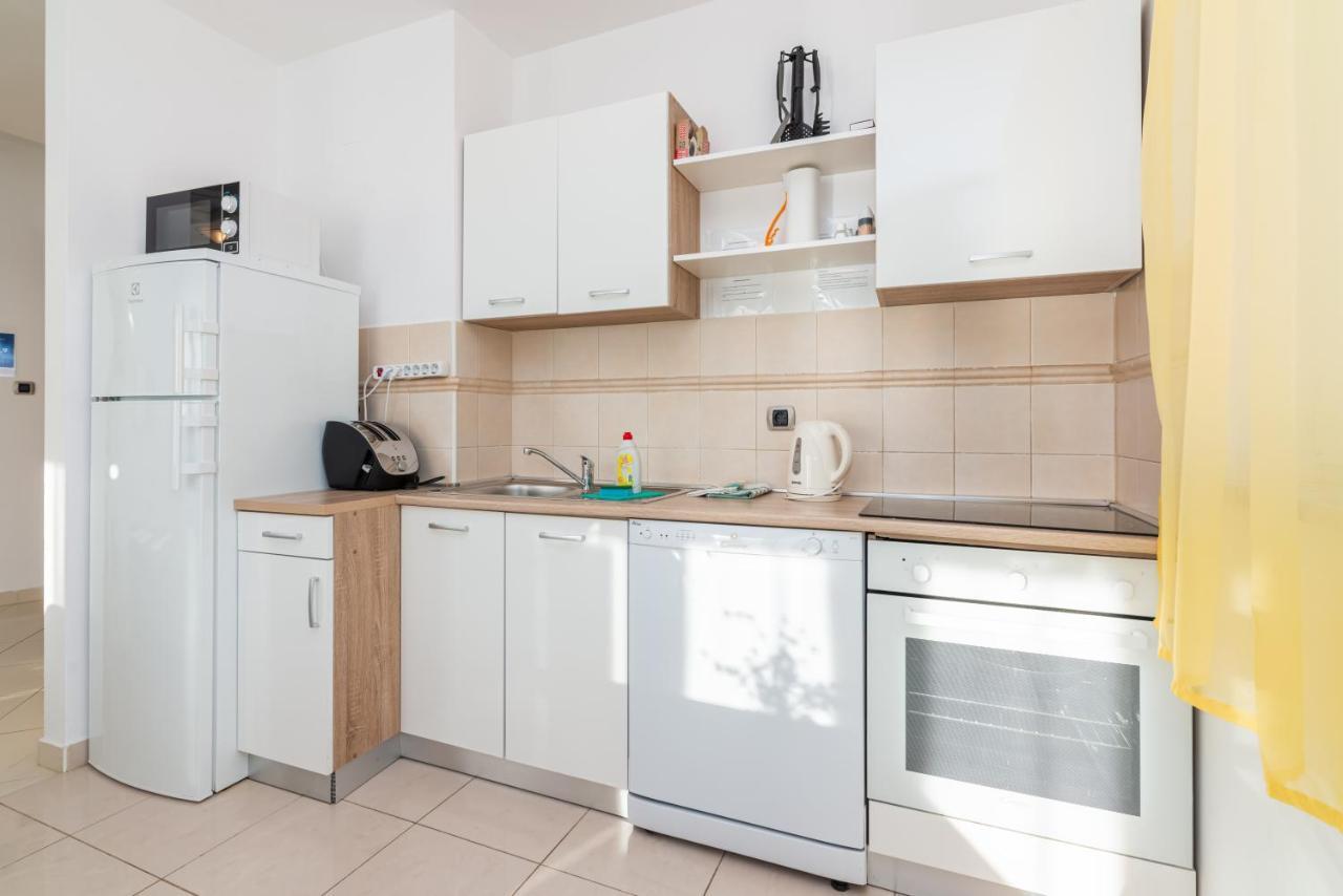 Apartment Mimoza 5, Baska, Krk المظهر الخارجي الصورة