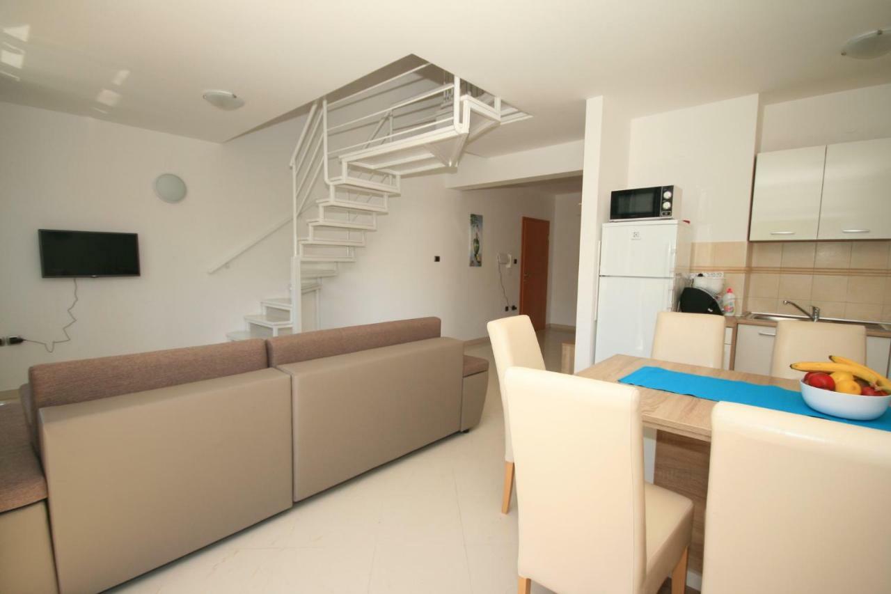 Apartment Mimoza 5, Baska, Krk المظهر الخارجي الصورة