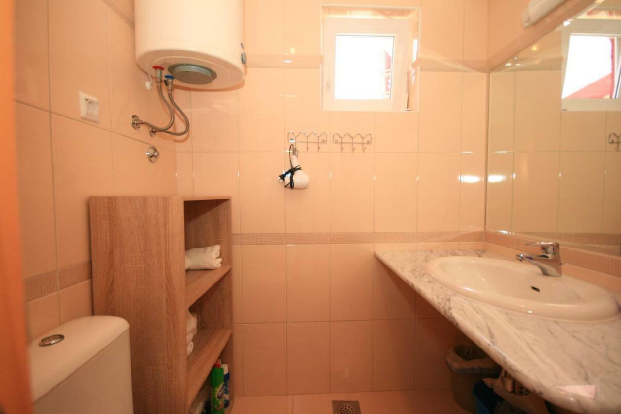 Apartment Mimoza 5, Baska, Krk المظهر الخارجي الصورة